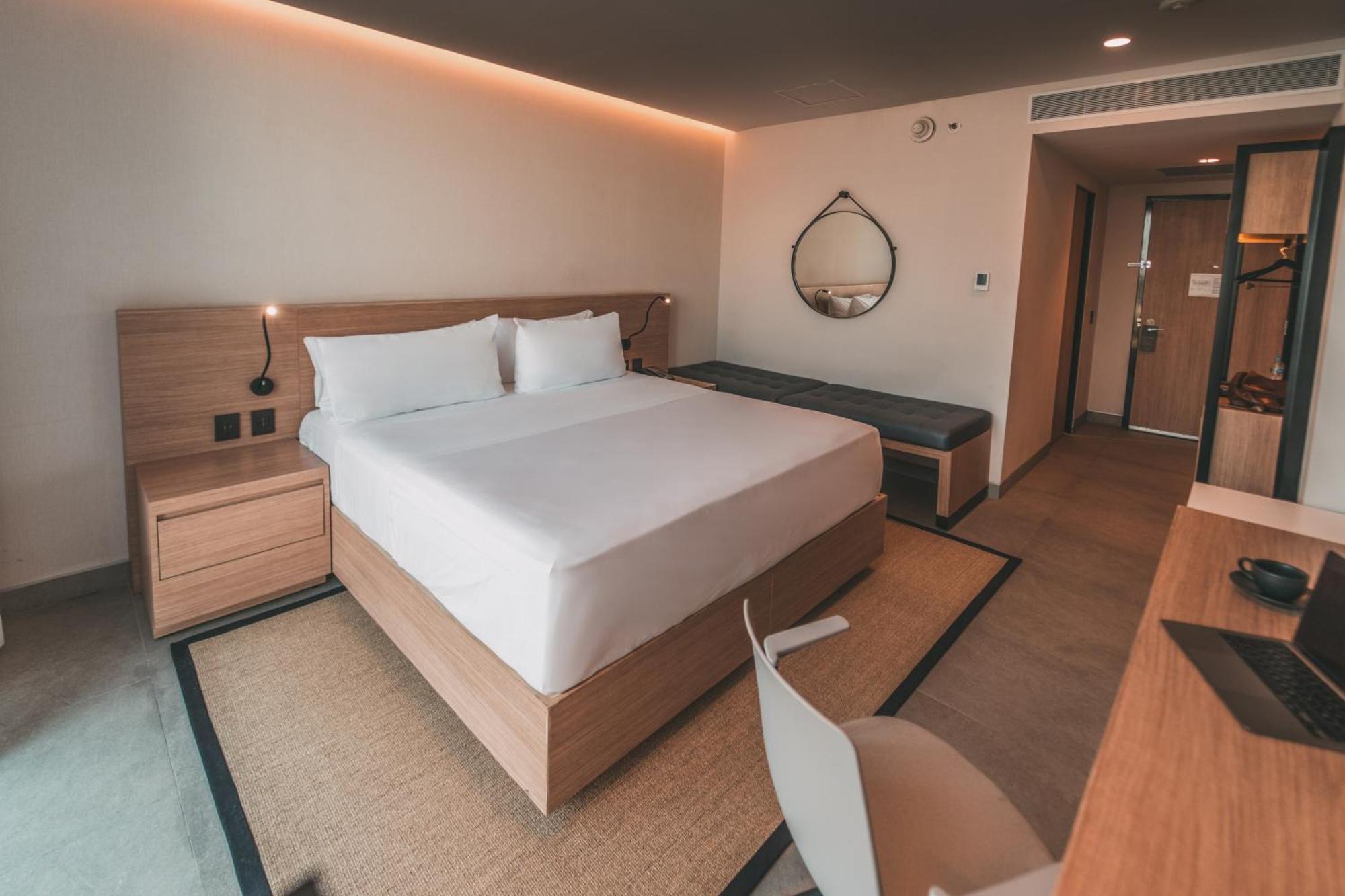 Aken Mind Merida Hotel エクステリア 写真