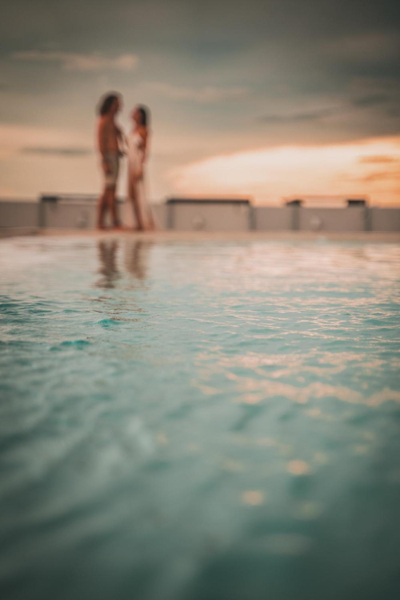 Aken Mind Merida Hotel エクステリア 写真